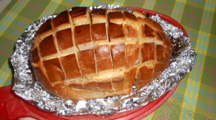 Душистый хлебушек (запеченный хлеб с сыром)