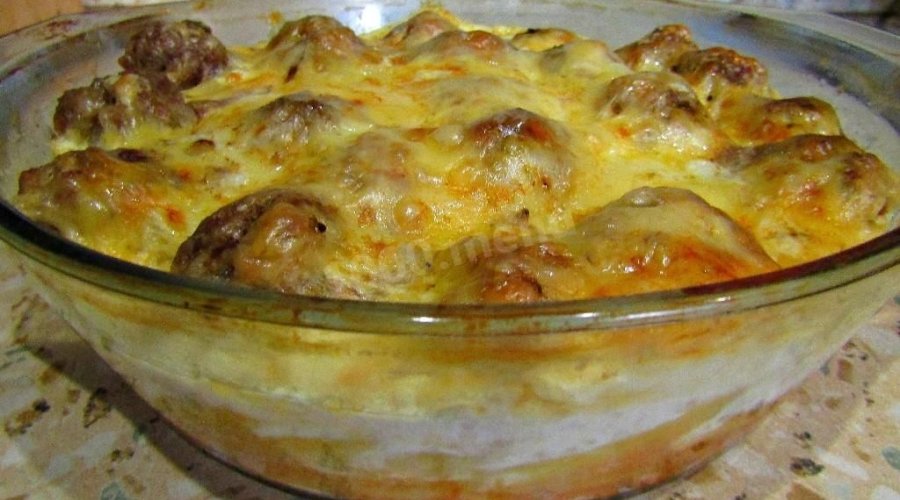 Макароны с мясными фрикадельками в духовке