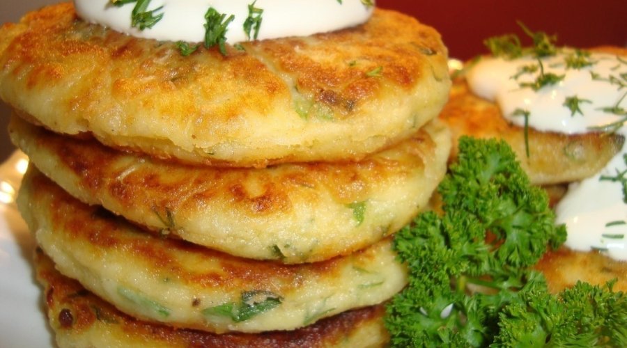 Оладьи с начинкой из картофельного пюре