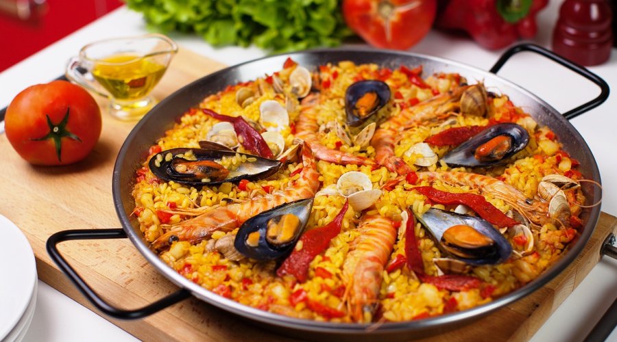 Паэлья с морепродуктами paella de mariscos