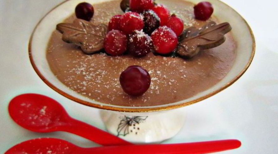 ПИКОЛЕ с шоколадом -sorvete de chocolat