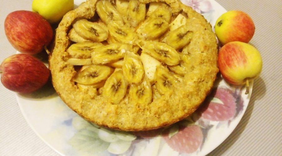 Пирог перевертыш с яблоком и бананом