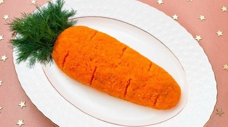 Праздничный салат «Морковка»