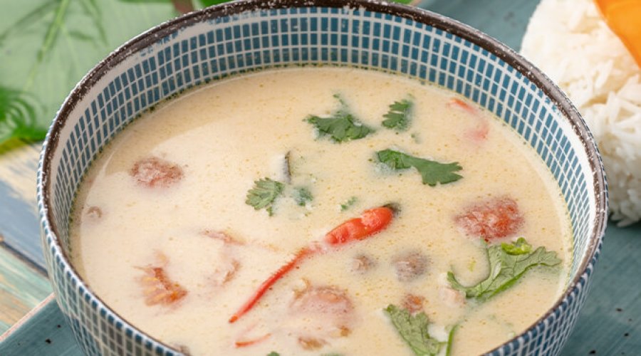 Том Кха — тайский суп на кокосовом молоке
