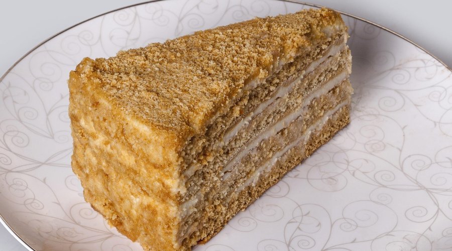 Торт песочный с масляным кремом