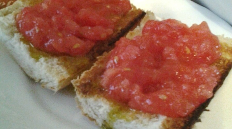 Завтрак по-средиземноморски или Pan con tomate