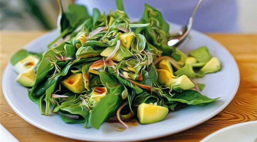 Зеленый салат с рукколой и шпинатом
